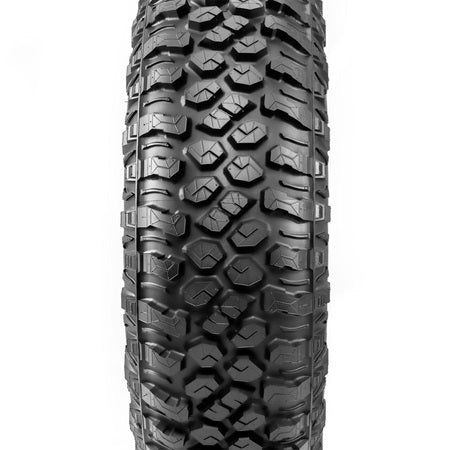 Maxxis RAZR XT Tire Tread